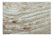 Tapis Hand-Woven Rug